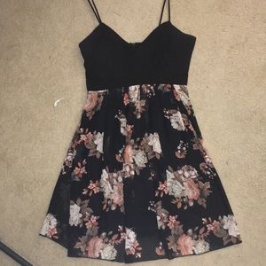 Orange/brown floral pint dress